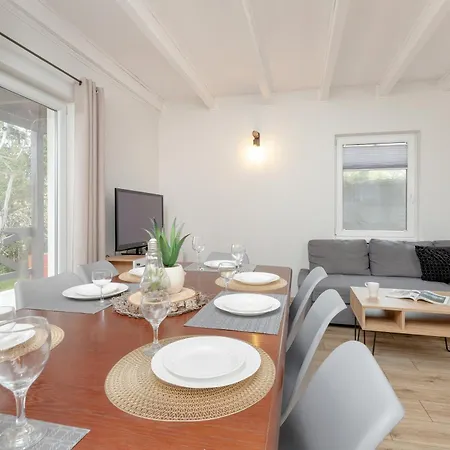 Sloneczna Dom Na Kaszubach Z Sauna I Balia By Renters * Grabowska Huta